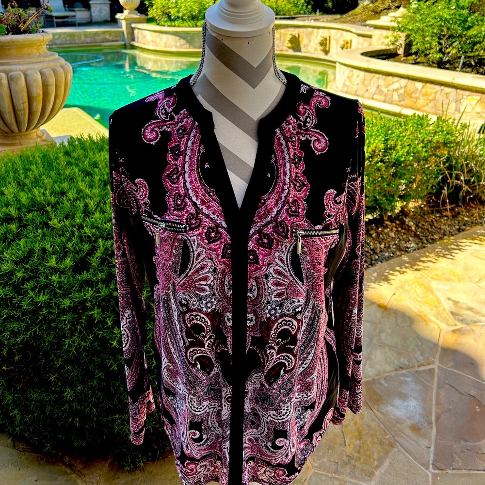 INC Long Sleeve black & magenta print top. Size M.